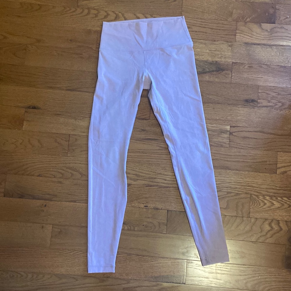 Lululemon Wunder Train 28” Legging